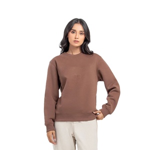 Vente en gros de sweat-shirt surdimensionné pour femmes pull en poly polaire en coton épais pour salon confortable et vêtements d'hiver en plein air - Product Image 3