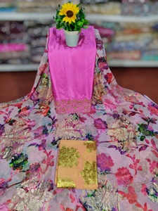 Vestido de Novia 2026 Gele and Grace, Último Modelo, Lujoso, Estilo Real, Contraste, Jacquard Fransawi, Diseño Floral con Cuentas y Hojas - Product Image 6