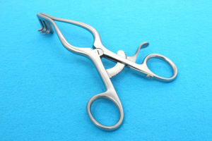 MayoMed PERKINS Retractor 130mm hecho de acero inoxidable de alta calidad, Retractor certificado CE para procedimientos quirúrgicos - Product Image 4