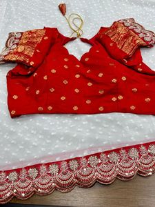 Durga Pooja Festival esplendor Nuestra pura auto-tejido Georgette Blanco Rojo Sari Con Blusa de lujo Exclusivo Desgaste tradicional indio - Product Image 2