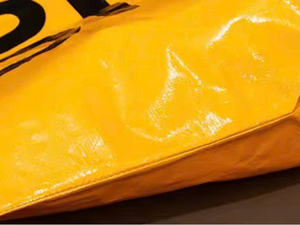 Bolso de compras tejido de PP laminado 2025 respetuoso con el medio ambiente personalizado con asas de cincha de supermercado MOQ bajo de Vietnam - Product Image 2