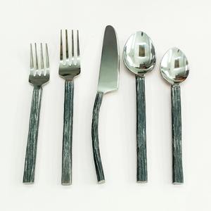 Personnaliser Logo Métal Argenté Unique Poignée Couverts Ensemble En Acier Inoxydable Argenterie Royal Vintage Mariage De Luxe Cadeau - Product Image 4