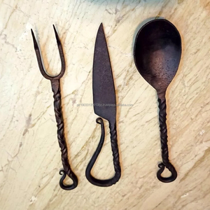 Juego de cubiertos antiguos Juego de cubiertos medievales hechos a mano Cena medieval Forjado a mano con sábana de cuero de alta calidad - Product Image 2