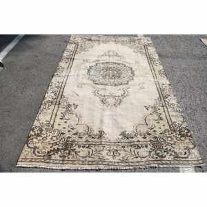 Tapis Patchwork Vintage Classique en Laine Beige Marron Fait à la Main Rectangle Polyester Peluche Latex pour Chambre Chevet Taille 5.3X8.3 ft - Product Image 1