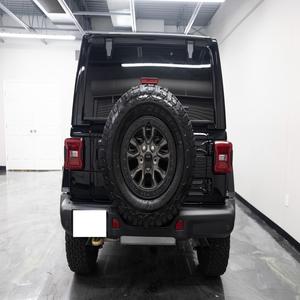 Jeep Wrangler 2023, el más vendido, paquete tecnológico Unlimited Rubicon 392 4WD, transmisión automática de 8 velocidades, SRT HEMI 6.4L V8 MDS, garantía. - Product Image 4