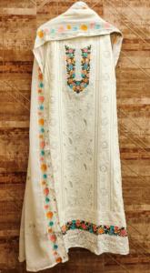 Mujer Multi Color Dhwaja Export Fox Jetport Lakhnavi War Santon Fondo de seda Salwar Kameez con colección Dupatta - Product Image 4