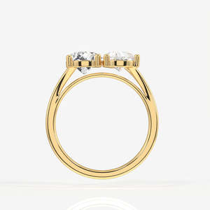 Bague en Moissanite taillée au Portugal en or 14 carats, design Toi Moi - Product Image 4