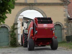 Automatic <b>Baler</b> Machine Mini Round Mini Round Hay <b>Baler</b> for sale. - Product Image 4