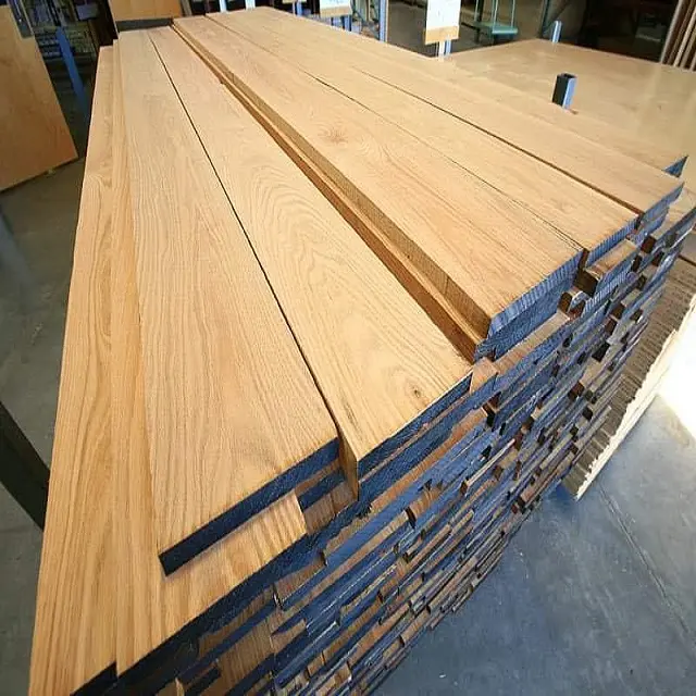 고품질 단단한 나무 판 KD 가장자리 판 목재 단단한 나무 판 목재 KD 3-6 m 길이
