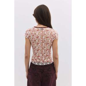 Camiseta de Encaje Casual para Mujer, Corte Ajustado, Estilo Y2K, Camiseta Corta, Transpirable y Ligera, Top de Poliamida, Talla XL para Verano - Product Image 6