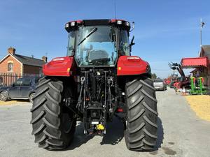 รถแทรกเตอร์ CASE IH สีแดง ขับเคลื่อน 4 ล้อ สำหรับงานเกษตรกรรมหนัก - Product Image 2