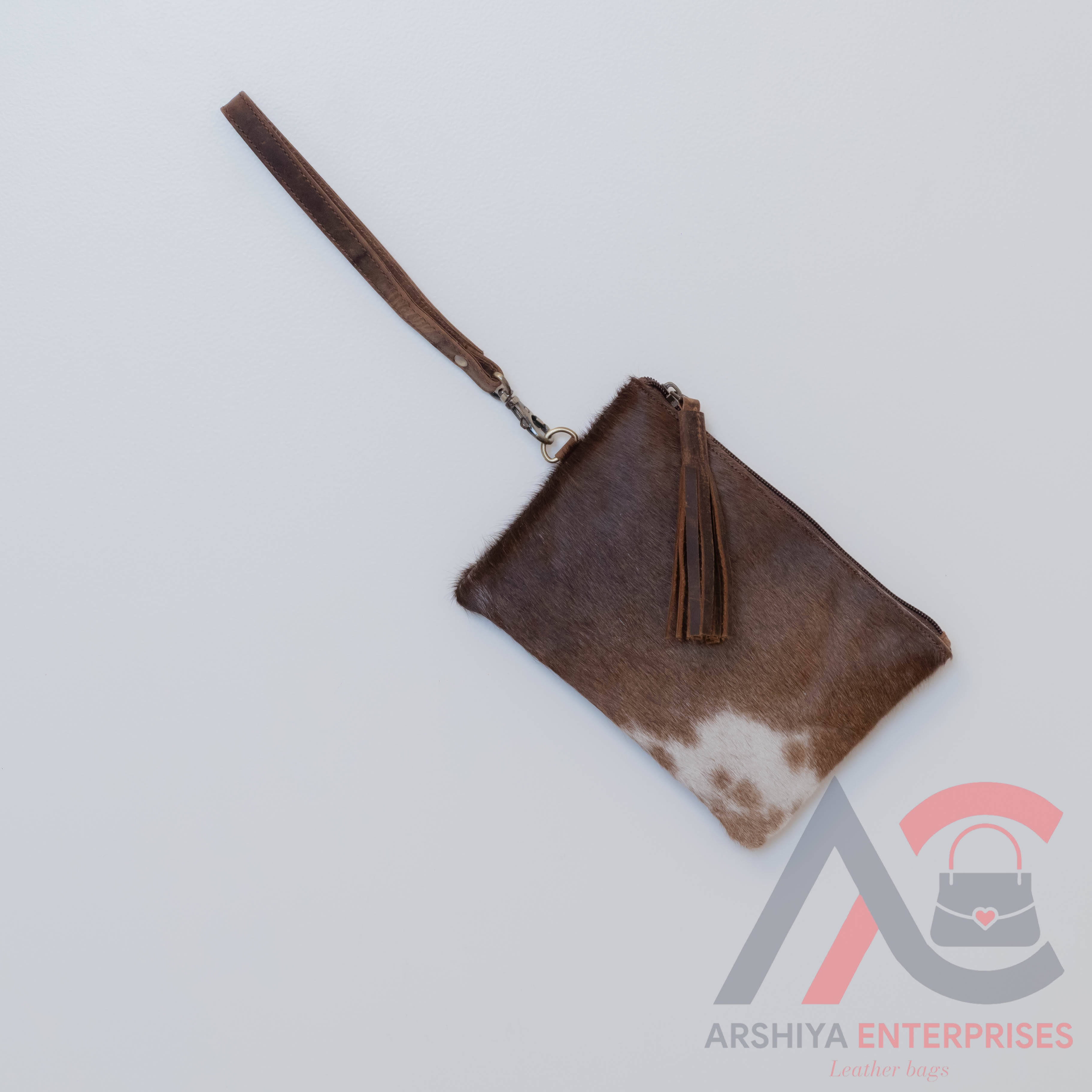 สีน้ำตาล