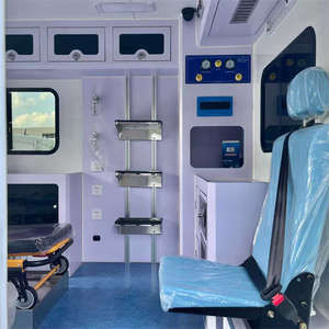 Oferta Especial: Ambulancia Ford para Hospital, Diésel, Transmisión Manual, Vehículo de Transporte para UCI en Venta - Product Image 6