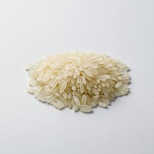 ข้าวนึ่งเมล็ดยาวผ่านกรรมวิธีอย่างระมัดระวังเพื่อรับประกันคุณภาพและความสดใหม่เหมาะสำหรับการส่งออกในตลาดขายส่งและขายปลีก - Product Image 4