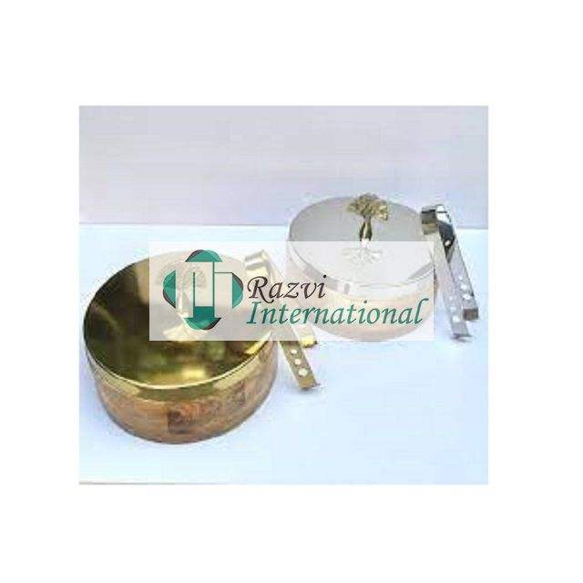 สีน้ำตาล