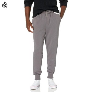 ใหม่กางเกงวอร์มสำหรับผู้ชายกางเกงออกกำลังกายสีดำ - Product Image 1