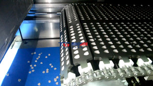 Máquina de gelatina de goma de última generación con procesos simplificados PLC para operaciones eficientes - Product Image 6