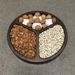 Plateau de service rond en bois d'acacia de haute qualité plateau décoratif durable pour salon et cuisine fabriqué au Vietnam - Product Image 2