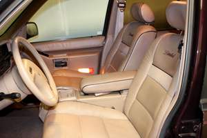 Ford Explorer Limited 4x4 de 1994, occasion, sans réserve, inspecté, moteur V6, 4 roues motrices, principalement non modifié, principalement d'origine californienne - Product Image 5