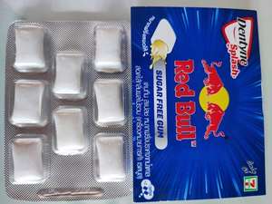 Chicle Dentyne Splash Red Bull Sin Azúcar 15.2g, Venta al por Mayor, Sabor a Menta Refrescante, Ambientador Bucal, Paquete a Granel, Proveedor OEM - Product Image 3