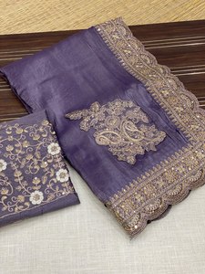Elegante bordado Running Days Wear Último estilo Bollywood Hermoso diseñador Glass Tissue Silk Saree para damas - Product Image 3