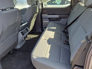 ฟอร์ด เอฟ-150 ไลท์นิ่ง เอ็กซ์แอลที ซูเปอร์ครูว์ ขับเคลื่อนสี่ล้อ ปี 2024 รถยนต์ไฟฟ้า ระยะทางวิ่ง 601-700 กม. แบตเตอรี่ 110 กิโลวัตต์ชั่วโมง กำลัง 400 แรงม้า เบาะหนัง - Product Image 6