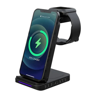 Stazione di Ricarica Wireless 3 in 1 da 15W per Smartwatch, iPhone e AirPods in Materiale PC Durevole - Product Image 2