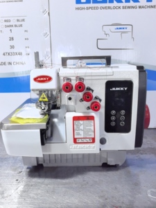 จักรเย็บผ้าโอเวอร์ล็อค JUKKie รุ่นใหม่ คุณภาพสูง ความเร็วสูง 747DX 3 4 5 เส้นด้าย ระบบขับเคลื่อนโดยตรงสำหรับงานอุตสาหกรรม - Product Image 5
