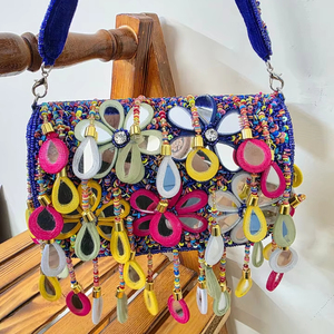 Bolso de mano de boda de trabajo con espejo de diseñador para mujer, monedero de fiesta étnico, Exportación hecha a mano India - Product Image 1