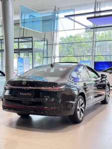 2026 Euro VI R18 Cuir Gauche Alliage d'aluminium Traction avant Sans accident et prêt à être expédié - Product Image 4