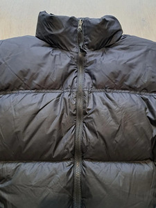Nouvel Arrivage Doudoune The North Face Unisexe Chaude Noire pour Homme Veste Matelassée d'Hiver Imperméable - Product Image 5