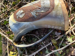 Taza Vikinga de Cuerno Multicolor Pulido de Alta Calidad y Durabilidad, Diseño Moderno SHAAD HANDICRAFT para Regalos Empresariales, Precio al por Mayor - Product Image 3