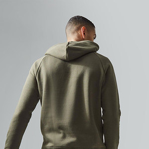 Conjunto de Dos Piezas de Verano con Logotipo Personalizado del Mejor Proveedor, Sudadera con Capucha y Pantalones Cortos con Bordado Desgastado por AMAZING INDUSTRIES - Product Image 5