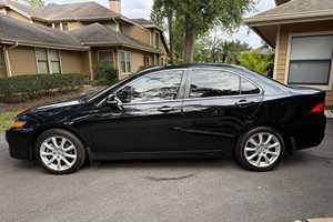 Acura TSX 2008 d'occasion en bon état, boîte manuelle 6 vitesses, 2 propriétaires, provenance sud-est des États-Unis, peu modifiée - Product Image 3