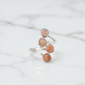 Banda ajustable de Plata de Ley 925, piedra solar redonda delicada, ajuste de bisel de piedras preciosas, joyería de compromiso Original para mujer - Product Image 1