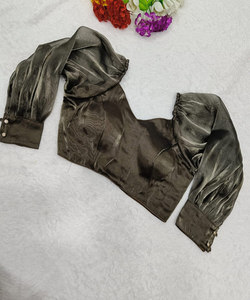 Collection bollywood lourd travail manuel prêt à porter Blouse vêtements traditionnels personnalisés prix de gros vêtement ethnique - Product Image 6