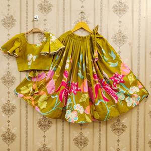 Conjunto de Lehenga Choli para Niñas Shoryam Fashion, Color Verde Oliva Estampado, Completamente Cosido, Ropa Étnica |   Calidad de Exportación Premium para Niñas - Product Image 1