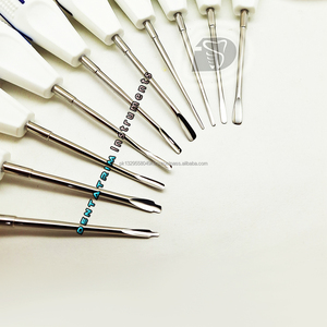 Élévateurs de racines dentaires ensemble de 10 pièces avec étui Logo personnalisé et design avec poignée en plastique Instruments chirurgicaux dentaires CE - Product Image 3