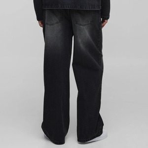 กางเกงยีนส์ทรงตรงทรงหลวมของผู้ชายแบบสั่งทำสีดำโอเวอร์ไซส์ใส่เล่นสเก็ตได้พอดีกระดุมกลางเทคนิคซักแบบลำลอง - Product Image 2