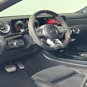 Gran éxito de ventas: Mercedes-Benz CLA45s AMG - Product Image 3