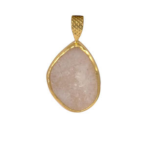 Géode blanche Druzy pierre précieuse naturelle pendentif bijoux pince ensemble plaqué or déclaration pendentif boucle unique à la mode minuscule bijoux - Product Image 2