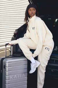 ชุดวอร์มปักลายฤดูหนาวสีขาวทรงหลวมสำหรับผู้หญิง - Product Image 6