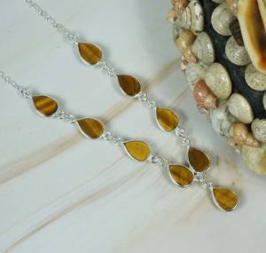 Collier pendentif classique pour femme en argent sterling 925 massif avec pierre de guérison œil de tigre taille poire multiple, certifié tiers - Product Image 2