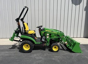 Chargeuse sur pneus compacte d'occasion avec godet frontal 4x4, mini-chargeuse pour travaux agricoles et de construction - Product Image 2