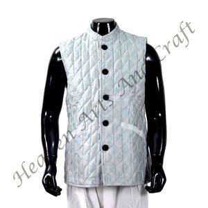 Manteau court matelassé léger et rembourré vestes en duvet multi-poches vestes courtes personnalisées en coton pour hommes - Product Image 6