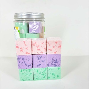 Fabricant <span class=keywords><strong>Karsten</strong></span> – Lot de 6 cubes de douche effervescents bio aux huiles essentielles, 50g, couleur arc-en-ciel, pour aromathérapie et bain - Product Image 1