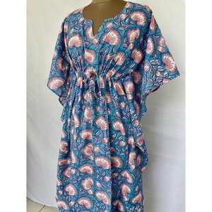 Robe de maternité confortable style kimono kaftan d'été, imprimé indien floral brodé, 100% coton, paréo de plage - Product Image 2