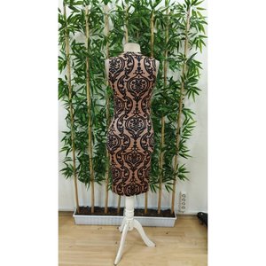 Vestido de Mujer sin Mangas con Cuello Semi-Alto y Estampado, Modelo 35537 - Café - Product Image 5