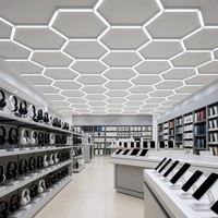 Plafonnier LED hexagonal en aluminium pour magasin d'électronique, 6000K CRI 90