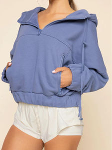 เสื้อครอปแบบมีฮู้ดสำหรับออกกำลังกายของผู้หญิงเสื้อสเวตเตอร์ลำลองมีเชือกผูกคอโลโก้พิมพ์ลายโลโก้ - Product Image 5